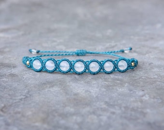 Handmade Moonstone Bracelet – Boho Gemstone Jewellery, Healing Crystal Gift