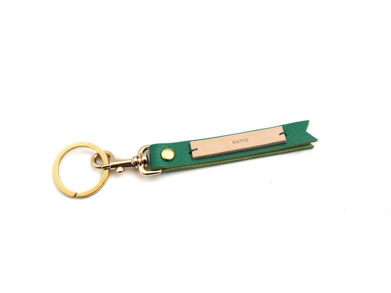 Green leather custom made keyring, Personalized keychain, Customized keyring, Anniversary gift, Personalised gifts 