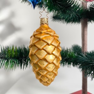 Vintage Inge Gold Pinecone Ornament