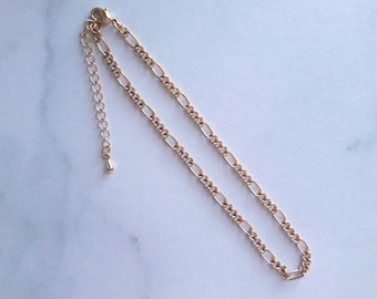 Gold figaro chain anklet,dainty chain anklet,delicate gold anklet,layering jewelry,gold jewelry,boho anklet,stacking anklet,simple anklet