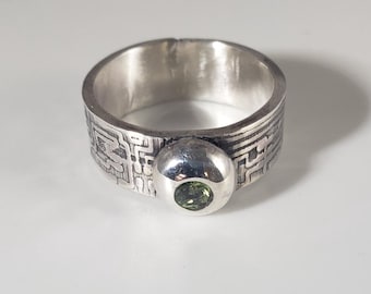 Gemstone ring with patterned band, Silver band gemstone ring, men's or ladies patterned gemstone ring, sterling silver band with gemstone