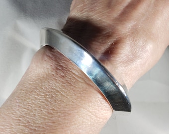 Brazalete triangular de plata maciza, Brazalete triangular de plata maciza para hombre, Brazalete de plata esterlina de gran peso, Pulsera de plata maciza para hombre