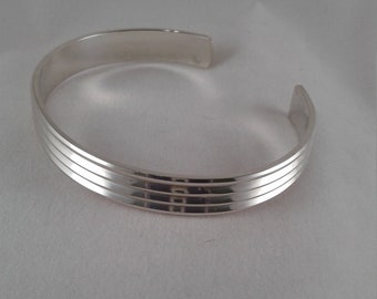 Wide silver cuff bracelet, Men's or women's silver cuff, Ridged cuff bracelet, beautiful sterling silver cuff bracelet, silver cuff