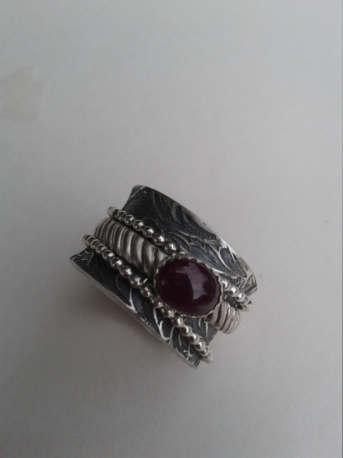 Rubymotion Spinner Rings Ruby Spinner Ring, Women's Spinner Ring, Spinner Ring With Oval Ruby ...