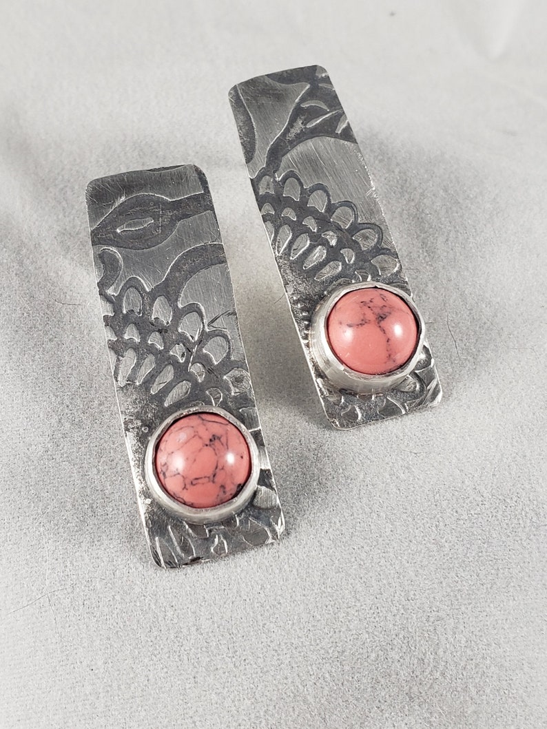 Sterling and Pink Conch/Spiny Oyster Studs main image 1