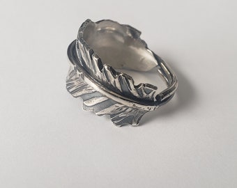 silver feather ring, feather ring , man's or ladies feather ring, ladies silver feather ring, man's silver feather ring,