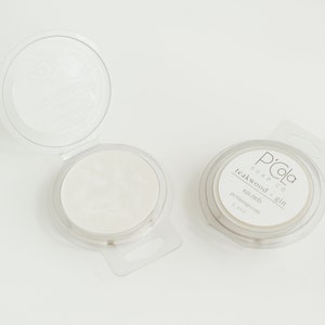 Wax Melts, Soy Wax Melts, Teakwood + Gin Wax Melts, Hand Poured Wax Melts ,Scented Wax Melts