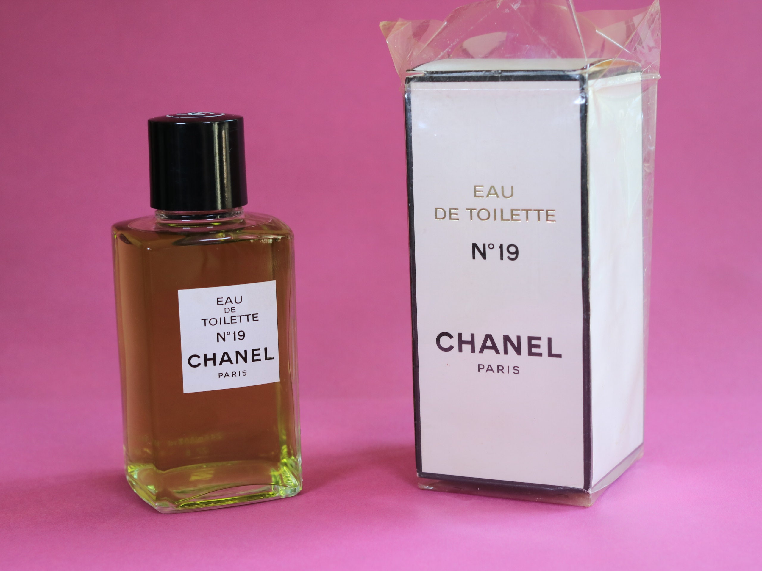 Chanel Number 19 EDT Perfume 1980's 246ml - Etsy