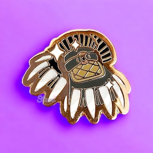 Fighter Gloves RPG Item Cute Emaille Anstecknadel | Dungeon Master Emaille Pin, Dungeons and Dragons Pin, DM Pin, Game Master