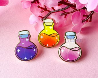 Super & Max Emaille Pins | Vergoldetes RPG Mond Sterne Set