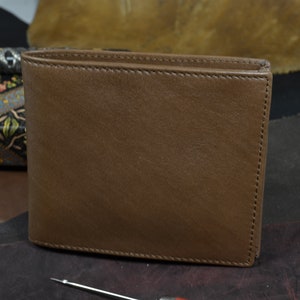 Carteira masculina Bifold Cardholder Brown Havana Premier Feito à mão com couro de bezerro genuíno Modelo Firenze Nr. 17 por atelier Mansarea - Espanha