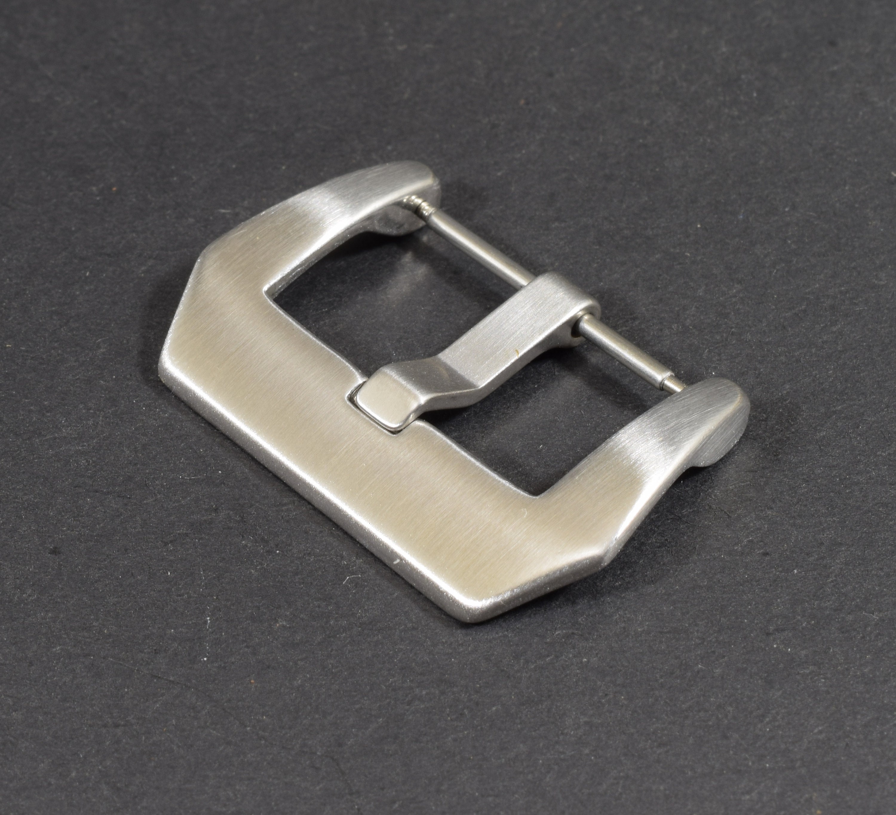 Cinturino Pelle Morbido Fatto A Mano Per Panerai – Beige Sabbia 26/26 E 125/80 Mm