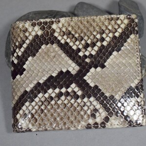 Portafoglio Bifold con Tasca Portamonete Uomo Vero Pitone Serpente Grigio Nero Lucido Roma 55 Fatto a Mano da atelier Mansarea - Spagna