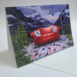 Cartes d'art Canapé rouge dans les montagnes // 2 cartes ou plus // Vous choisissez // Cartes de voeux vierges