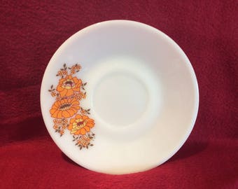 Pyrex JAJ Sunflower Saucer circa 1970