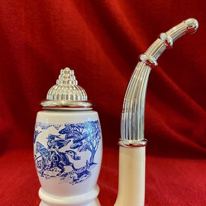 Avon Tai Winds Pipe shape After Shave bottle. 15cm tall. 1970&#39;s