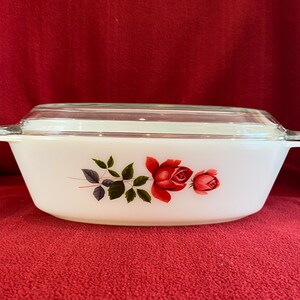 Pyrex JAJ June Rose 2.5 Pint Oval Casserole Dish circa 1960 #524