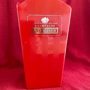 Piper-Heidsieck Champagne red plastic ice bucket. Champagne cooler. Popcorn shape.