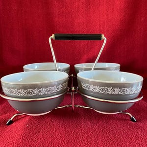 Pyrex JAJ Classics Grey Hostess Bowl Set With Stand 1964 #745 Party Bowl Set