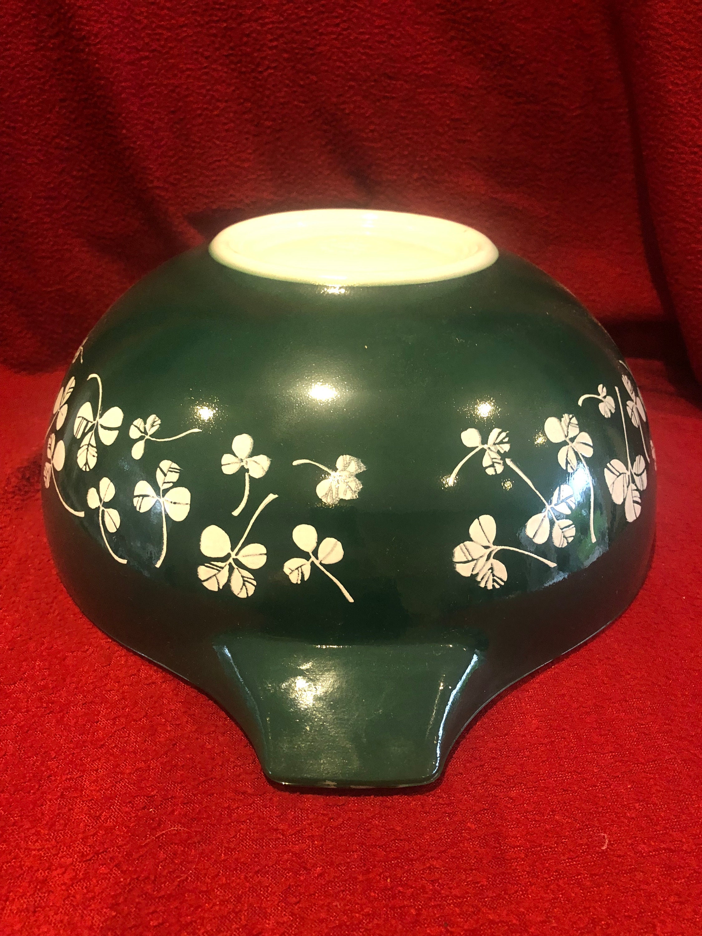 RESERVED Pyrex JAJ Clover Leaf Shamrock Salad Set No 2192