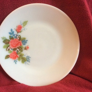 Pyrex JAJ Cottage Rose Salad Plate 8.5&quot;