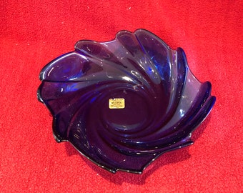 Arcoroc Glass Cobalt Blue Swirl Bowl 16cm diamètre Circa 1970