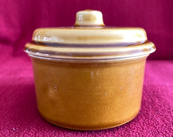 Klirush Ceramics Lidded Dish Irish ceramics Amber brown glaze. Celtic ceramics. 1970's