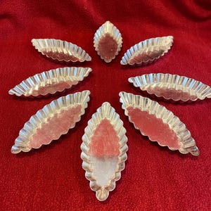 Set of Eight French cake Patisseries Petit Fours Moulds Baking Tins. Fluted Edge, Oval .