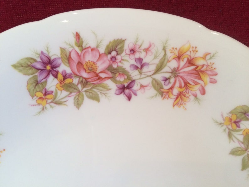 Colclough Wayside BreadCake Plate