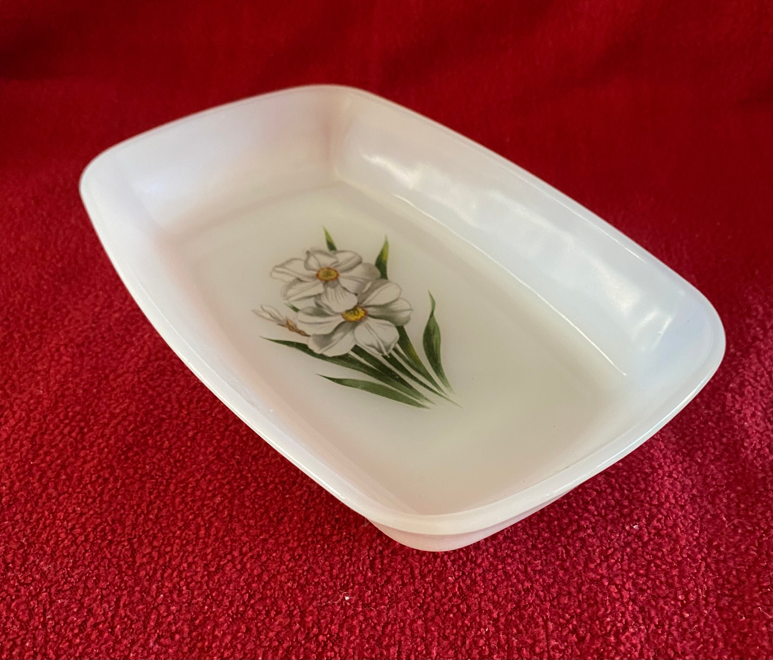 Arcopal fleurs blanches service de table - Arts de la table