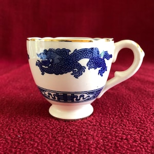 Royal Cauldon Blue Dragon Ceramic China Demitasse Espresso Cup Wavy Edge Made in England Blue and White with Gold Rim. Circa 1930&#39;s