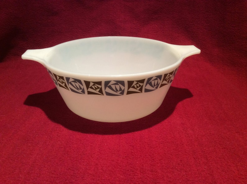 Pyrex JAJ Checkers 2 Pint Serving Dish 1960's Etsy