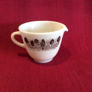 Pyrex Rustic Milk Jug Creamer circa 1982 image 4