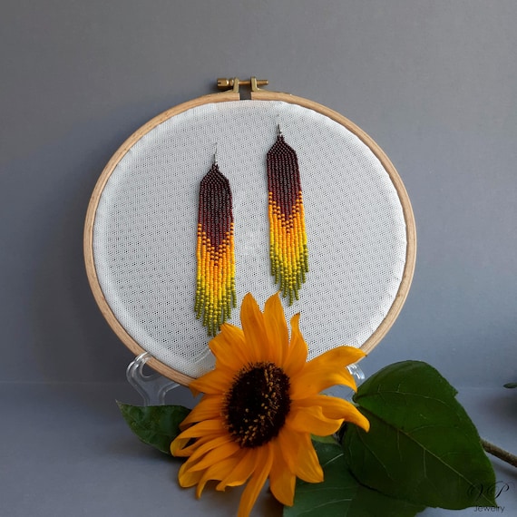 White & Yellow Sunflower Duster White & Yellow Sunflower Duster