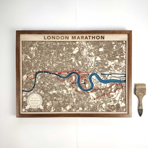 Mapa do corredor da Maratona de Londres - Arte em madeira cortada a laser 3D