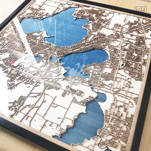 Karte von jeder Stadt der Welt aus Holz - Einzigartiges personalisiertes Geschenk für Einweihungsparty Geburtstagshochzeit