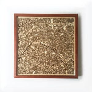 Houten kaart van Parijs - mahonie lasergesneden houten straten stadsplattegronden 3D ingelijste minimale minimalistische muurkunst - verjaardag kerst huwelijkscadeau