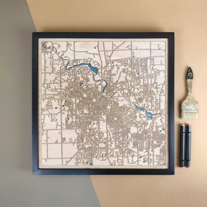 Carte en bois personnalisée Ann Arbor - Cadeau d'art mural pour décoration d'intérieur