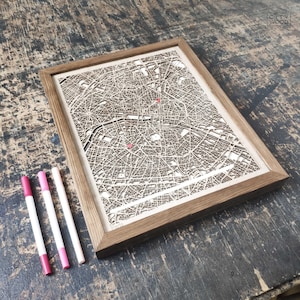 Carte de Paris en bois - Gravure laser