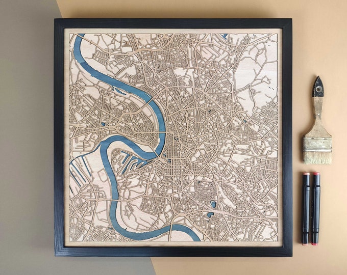 Dusseldorf Personalized Wooden Map - Home Decor Wall Art Gift