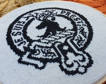 Clan Fraser Crest Cross Stitch Pattern