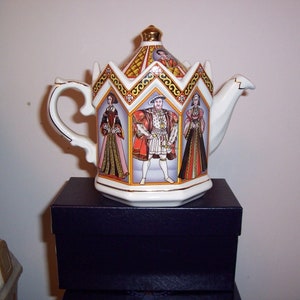 Vintage Sadler Teapot King Henry VIII and His Six Wives the Minster Historical Series from 1980s image 5