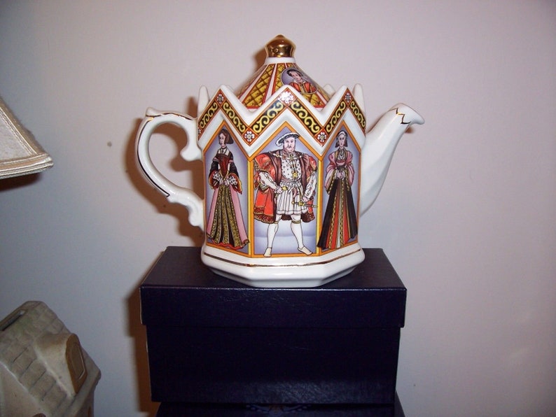 Vintage Sadler Teapot King Henry VIII and His Six Wives the Minster Historical Series from 1980s image 5