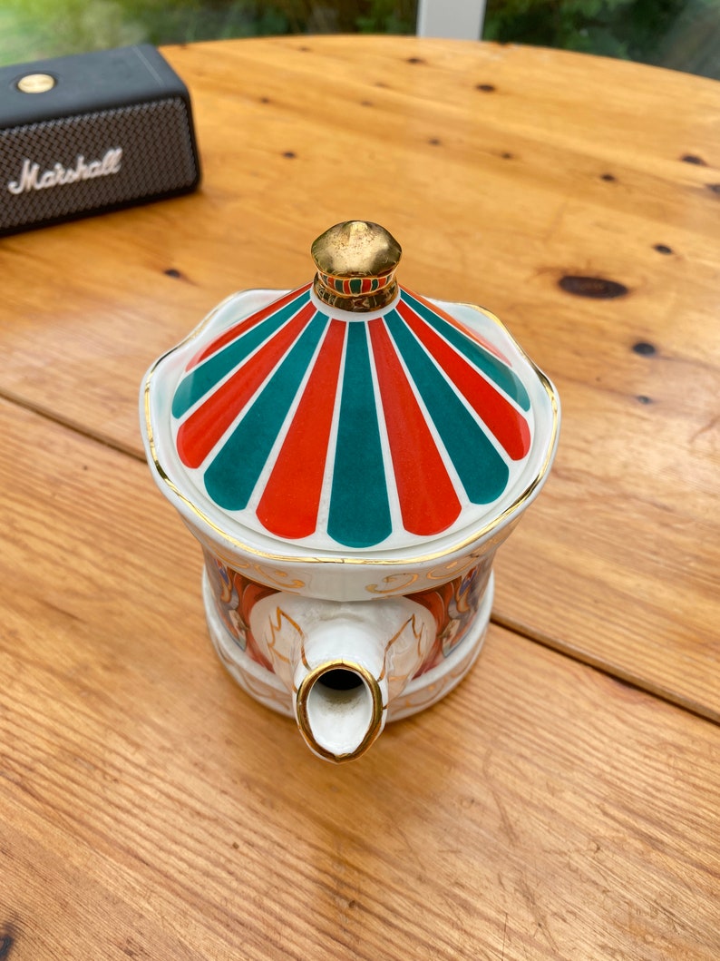 Vintage Sadler Edwardian Entertainments Circus Teapot from 1980s with Correct Colour Lid image 7