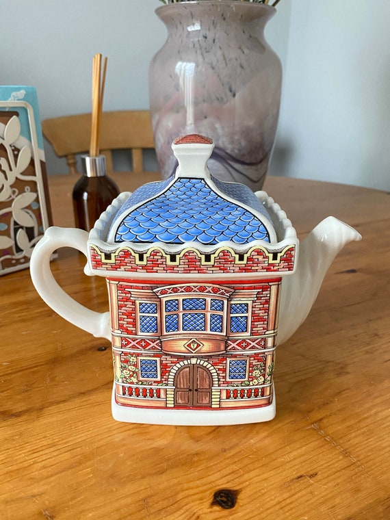 Vintage Sadler Elizabethan House Collectable Teapot From 1990s Etsy UK