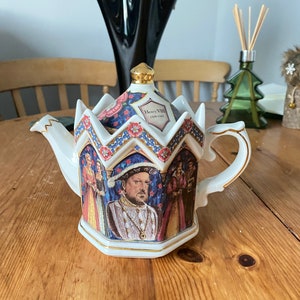 Vintage Very Rare Sadler King Henry VIII (Matt Edwards Artwork Version) Teapot from 1990s