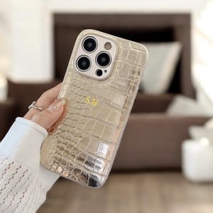 Gepersonaliseerde initialen Croc lederen iPhone-hoesje voor iPhone 15 iPhone 14 13 12 11 Pro Max Plus aangepast monogram cadeau voor haar hem bruidsmeisjes