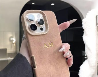 Funda de gamuza personalizada para iPhone 16, 15, 14, 13 Pro Max, con iniciales grabadas, monograma de cuero, a prueba de golpes, idea de regalo para ella