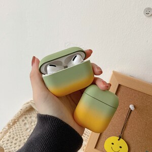 Custom Name Ombré Friends AirPod 4 Case | Personalized Name Initials Coloured Gradient AirPod Pro 2 Case | Apple AirPod 3 Holder Gift Green Yellow