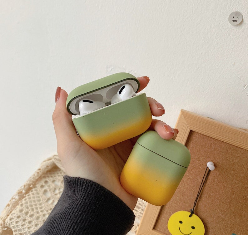Custom Name Ombré Friends AirPod 4 Case | Personalized Name Initials Coloured Gradient AirPod Pro 2 Case | Apple AirPod 3 Holder Gift Green Yellow